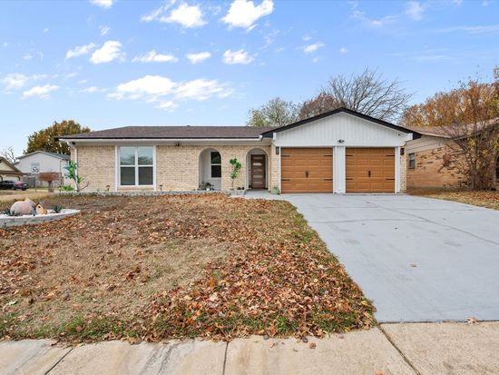 7501 Echo Hill Dr, Watauga, TX 76148