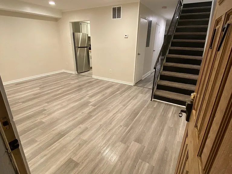230 Hill Rise — Photo 29