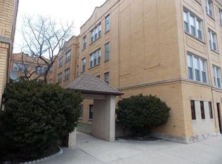 4722 W Addison St #GDN, Chicago, IL 60641