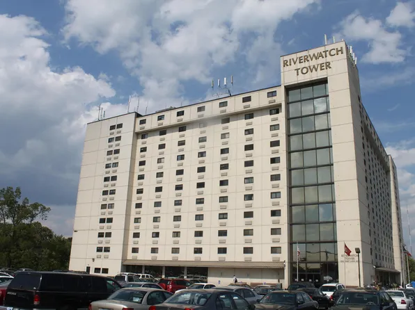 364 W Lane Ave APT 212, Columbus, OH 43201