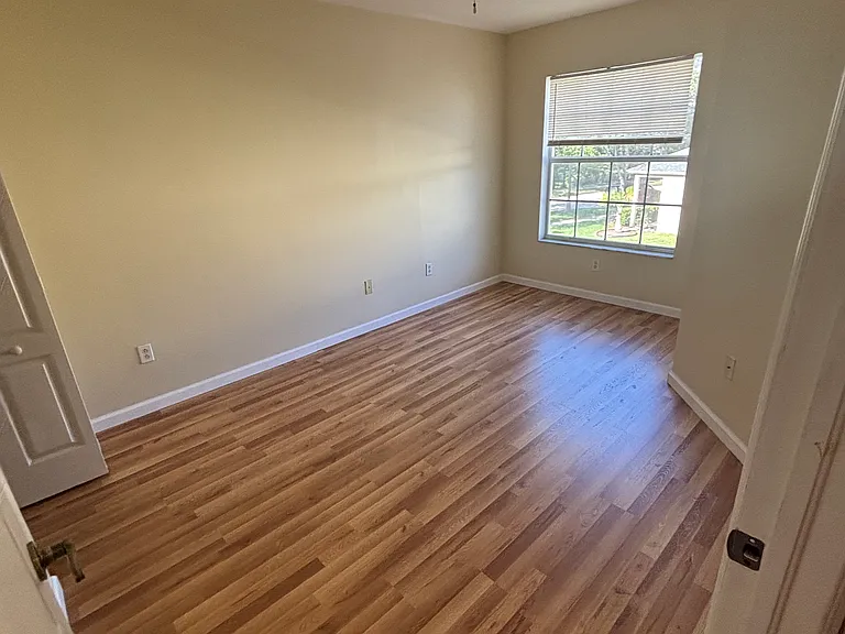 1988 SE High Springs Dr #1988 — Photo 6