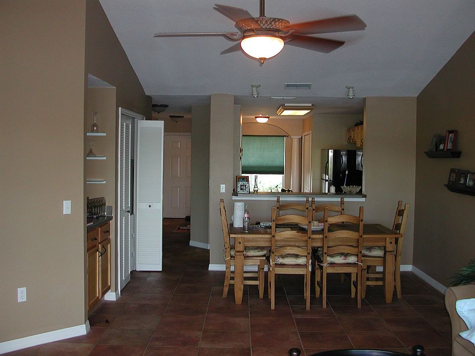 2nd image of 2707 Emerald Lake Ct