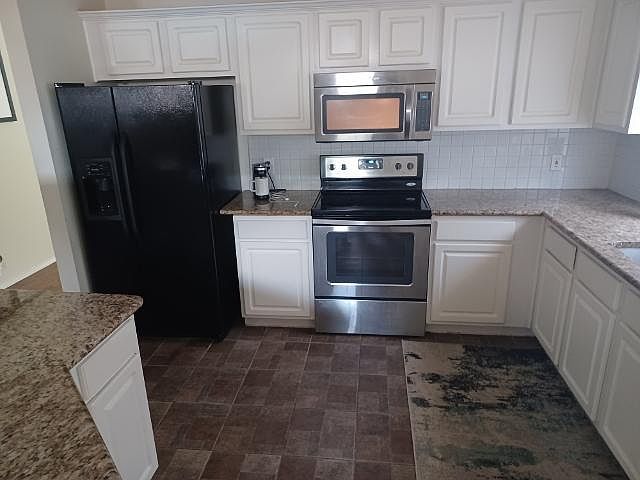 1st image of 4724 Bull Run Dr