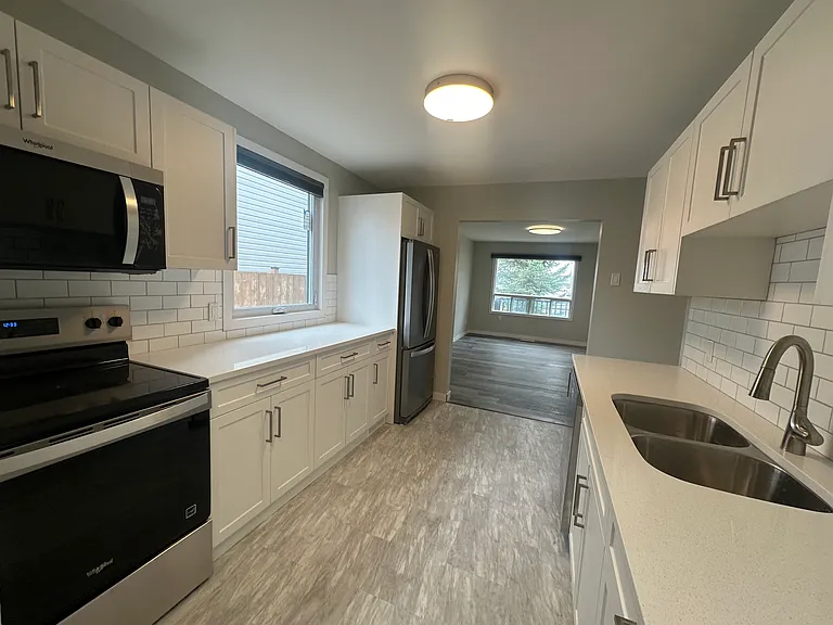 771 Hector Ave #771 — Photo 12