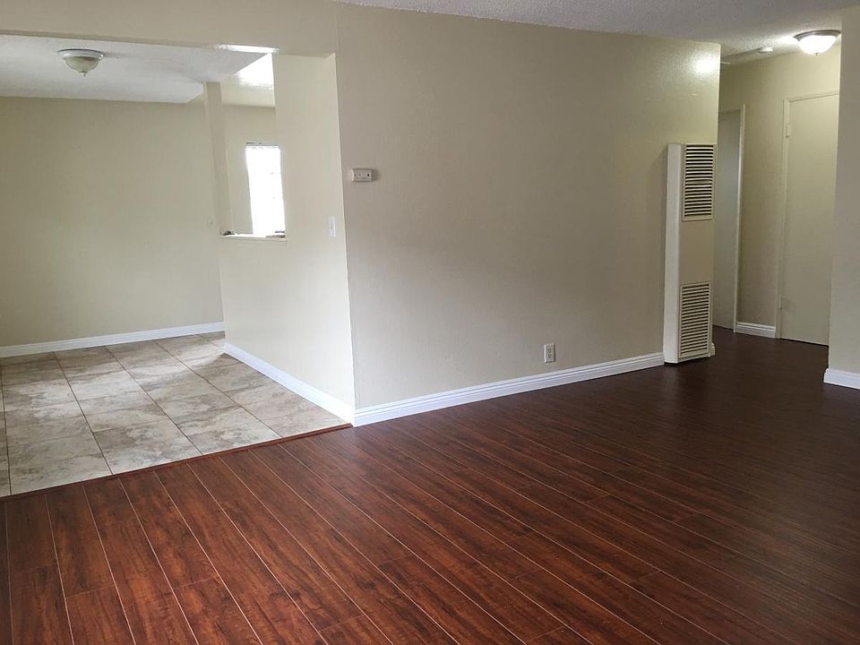 1st image of 144 N Grandview Ave