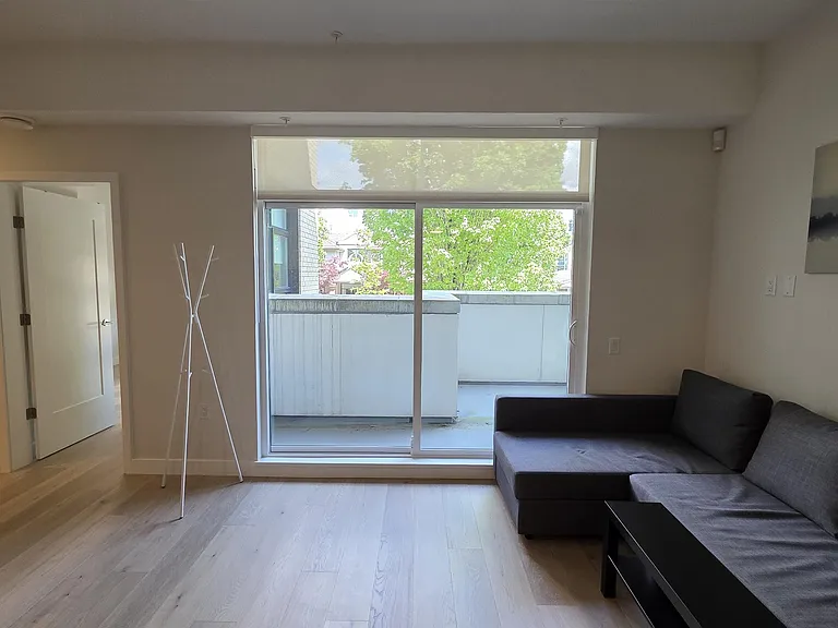 5005 Ash St #204 — Photo 10