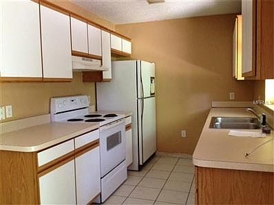 2nd image of 741 Daphne Ave