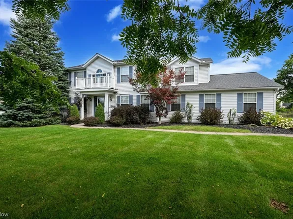 679 E Twinsburg Rd, Northfield, OH 44067