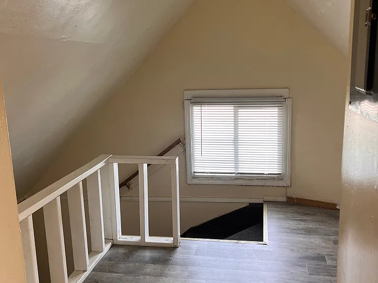 122 Leland Ave #3 — Photo 9