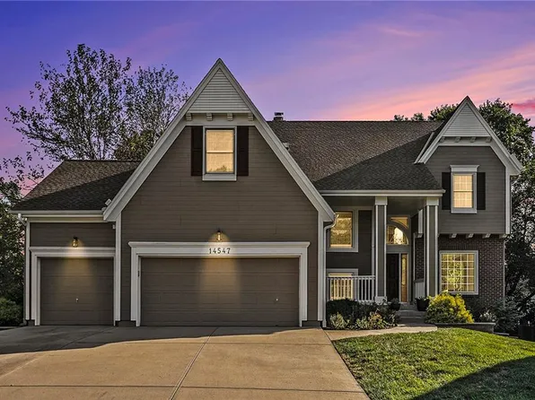 14547 S Hagan St, Olathe, KS 66062