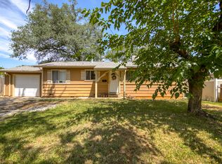 1866 Wheeler St, Redding, CA 96002