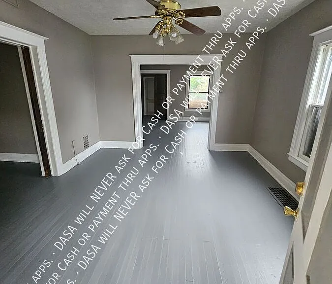 72 Avis St #LOWER — Photo 2