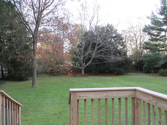 5th image of 621 9th Ave
