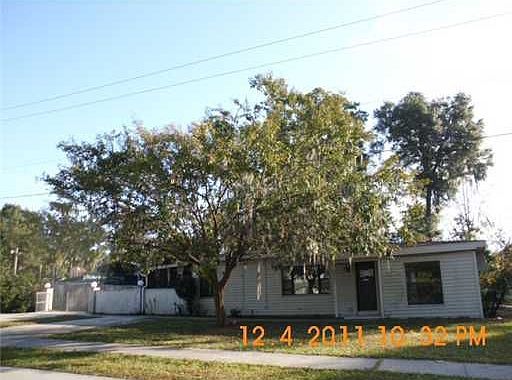 1st image of 200 N Carpenter Ave