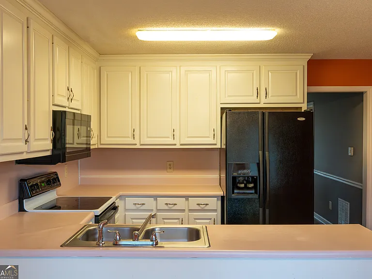 2763 Hunters Ct — Photo 11