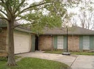 5831 Sunnygate Dr, Spring, TX 77373