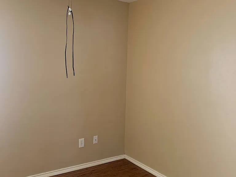 1434 Mission Hills Ln — Photo 12