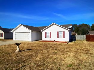 4 Geraldine St, Ward, AR 72176