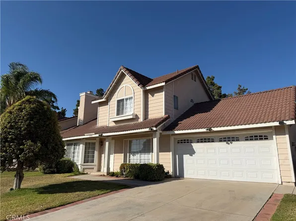 10570 Hill Grass Dr, Moreno Valley, CA 92557