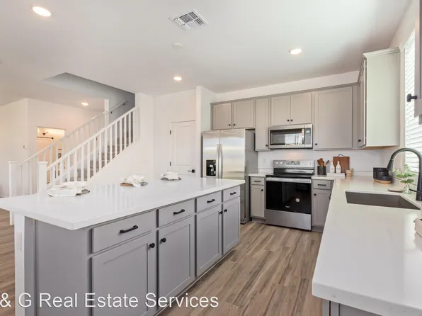 16936 W Diana Ave, Waddell, AZ 85355