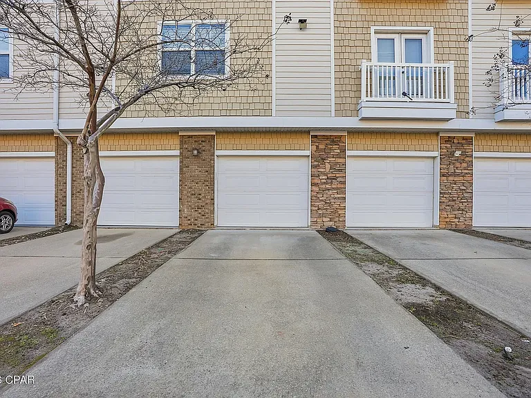 2104 Avensong Ln #P304 — Photo 10