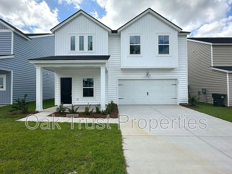 4 bed, 2.5 bath, 2014 sqft, $2,575 — Photo 1