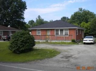 3868 E Blue Lick Rd, Louisville, KY 40229