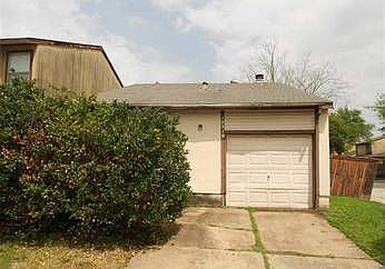 1st image of 12310 Crest Lake Dr