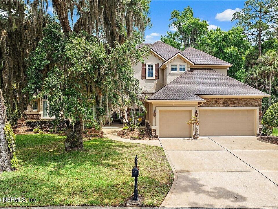 1st image of 512 HONEY LOCUST Lane