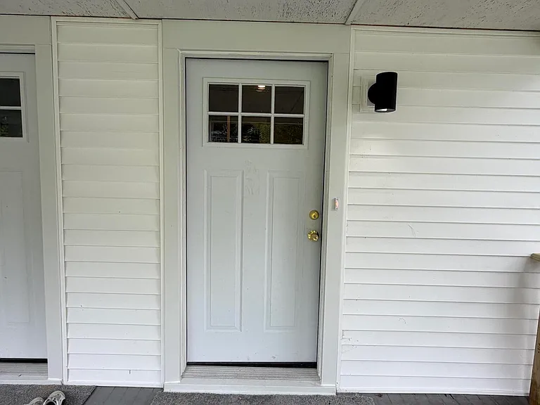 1729 N Main St #B — Photo 3