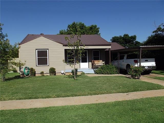 1st image of 2318 Palm St