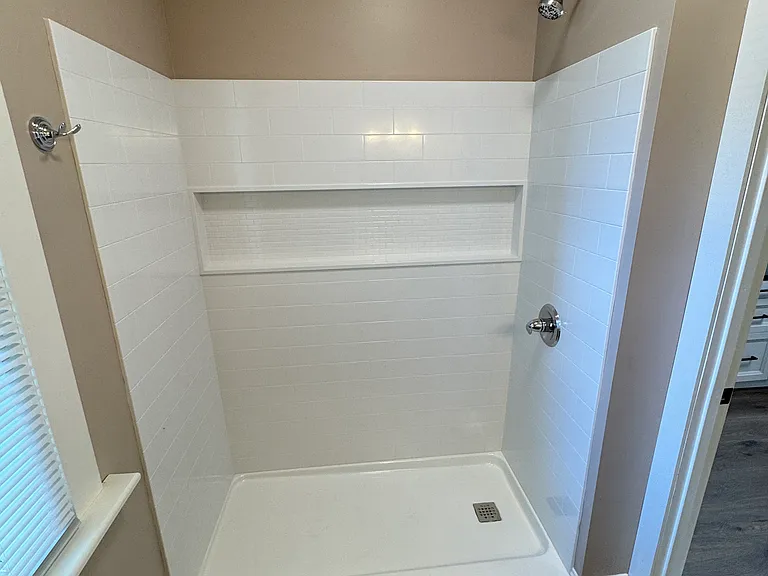 452 W Adams St #1 — Photo 21