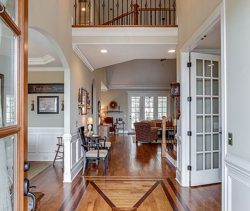 4th image of 1420 Orchard Hill Ln