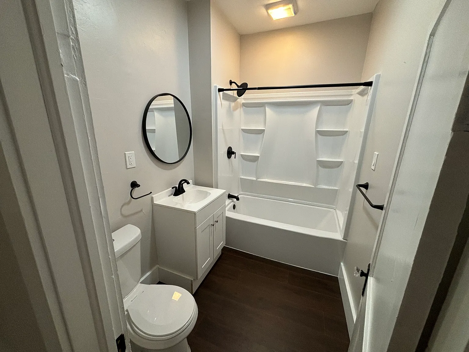 402 W Mobile St — Photo 3