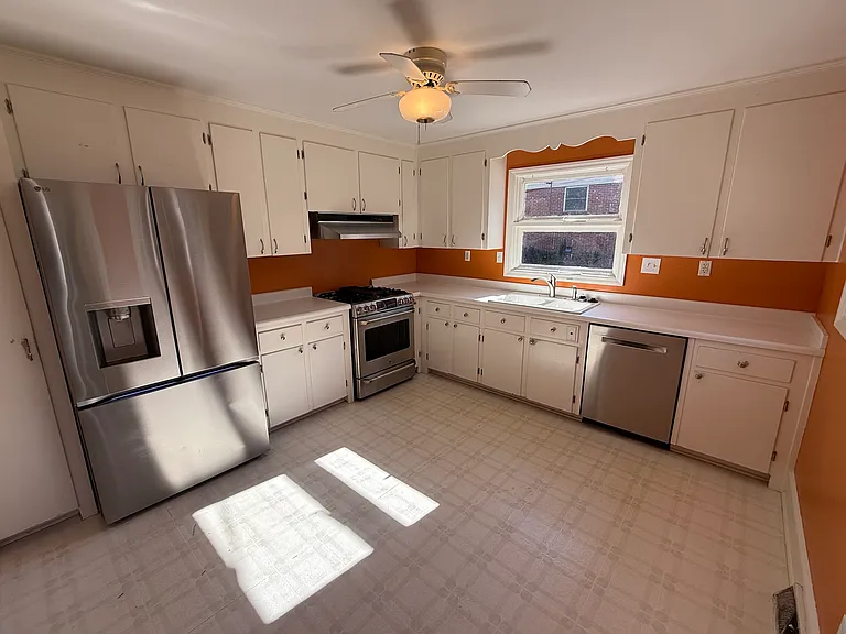 5026 Allison Ave — Photo 5