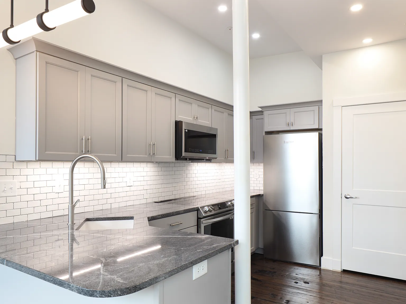 1 bed, 620 sqft, $1,850 — Photo 1