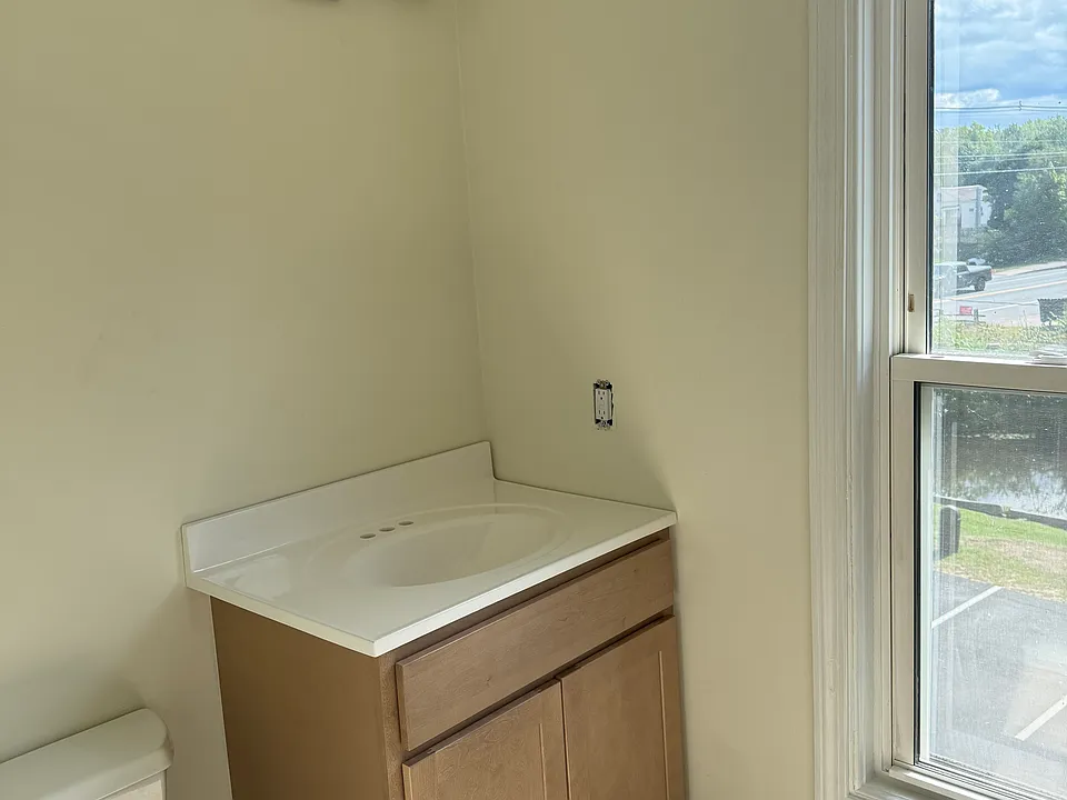22 Elm St #3