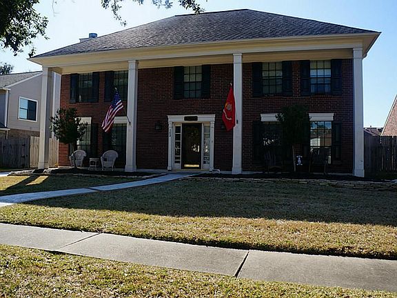 2nd image of 143 Lake Point Dr