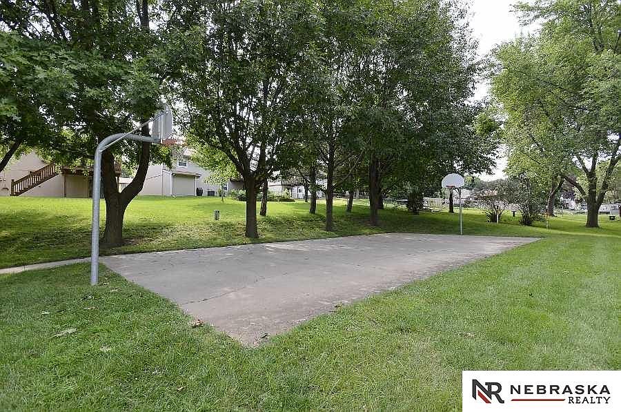 2nd image of 6612 S 86th Avenue Cir