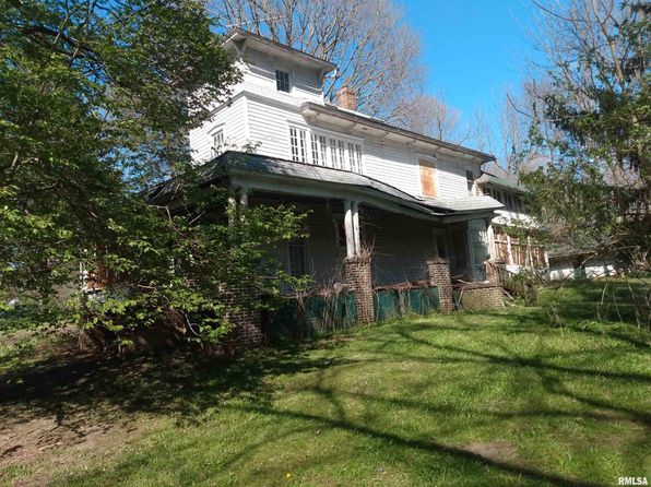 916 SE 2nd Ave, Aledo, IL 61231