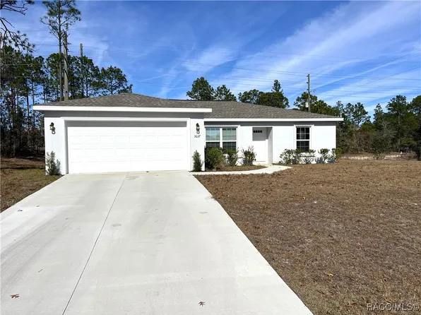 3637 W Wilhelm St, Citrus Springs, FL 34433