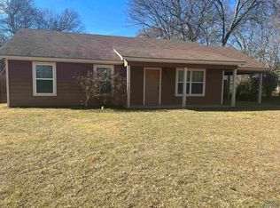 907 Cherokee St, Longview, TX 75604