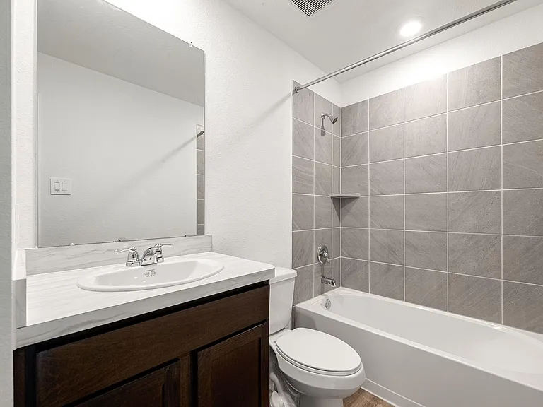 16718 Paintbrush Hollow Ln — Photo 30