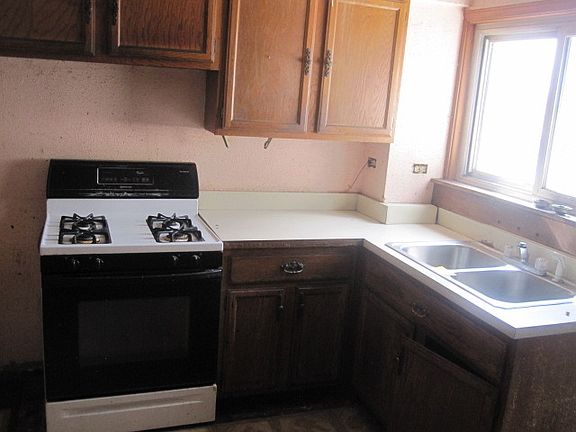 4th image of 3140 S 54th Ct