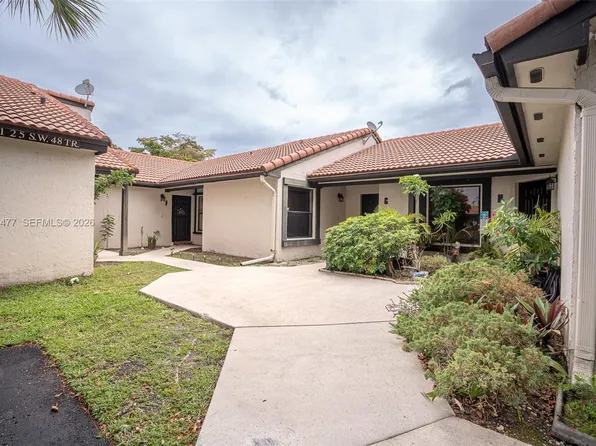 15125 SW 48th Ter #G-99, Miami, FL 33185