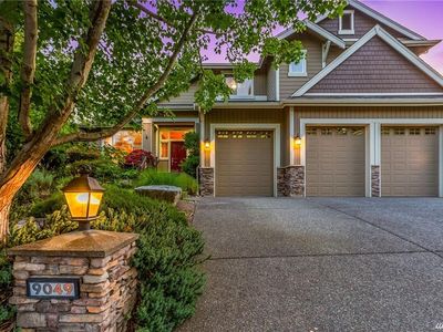 9049 143rd Ave SE, Newcastle, WA, 98059