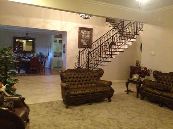 3rd image of 34815 Quail Dr