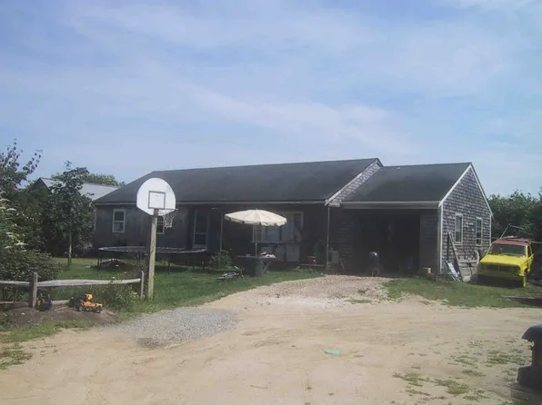 57 Vestal St, Nantucket, MA 02554