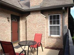 4024 Villas Dr, Stow, OH 44224