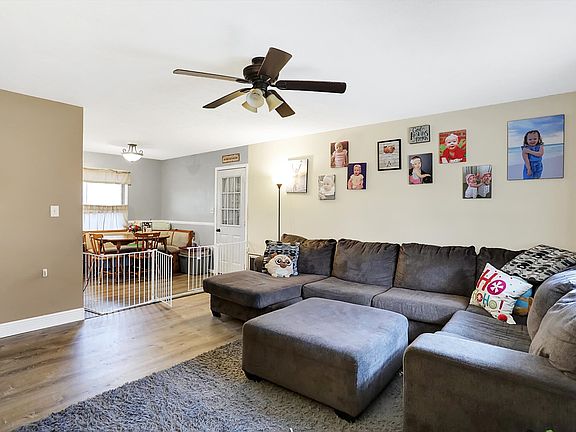 5th image of 229 Sunnyside Dr